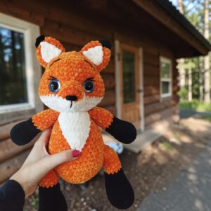 🦊✨ Renard au Crochet en Laine Chenille 🍂