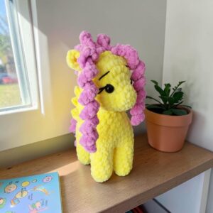 🦄🐴 Petit Cheval Ailé au Crochet en Laine Chenille ✨